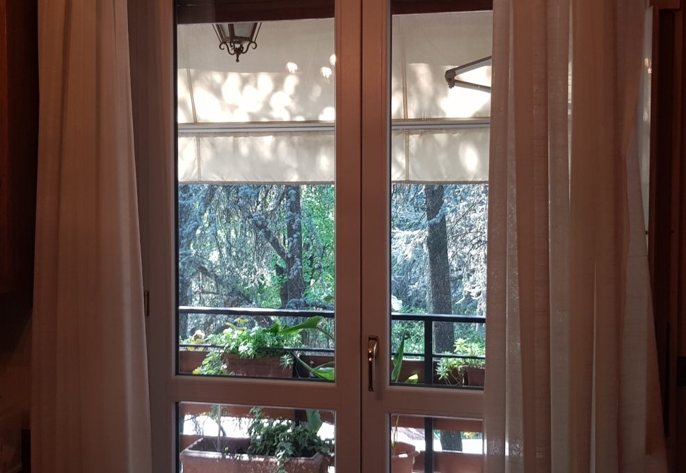 2 scorcio balcone